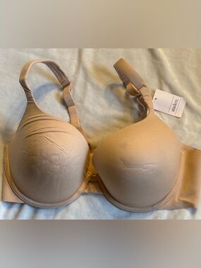 38C Auden Light Lift Plunge Nude T-Shirt Bra with Light Molded Padding